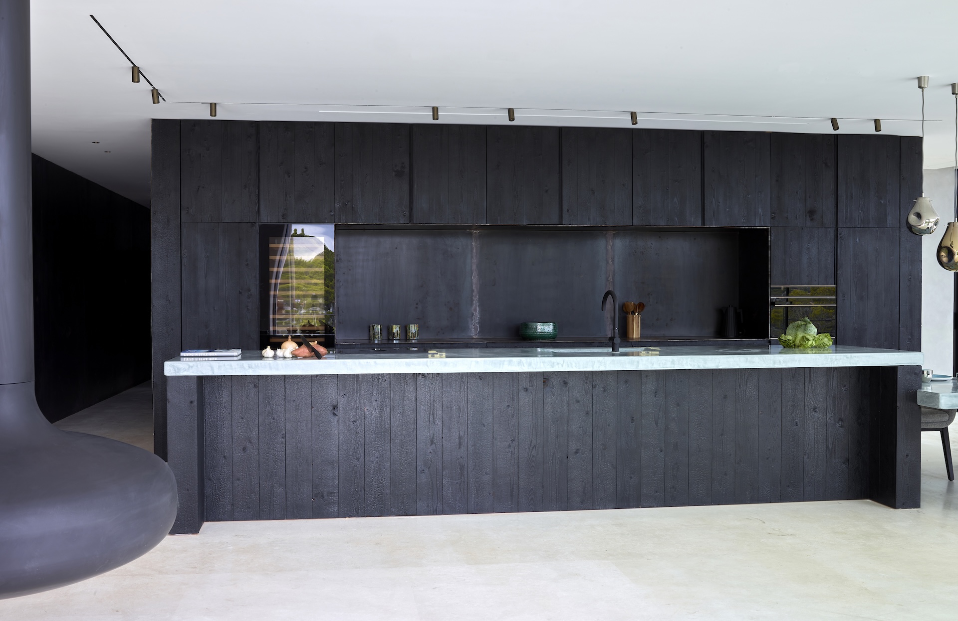 Resa Estates Ibiza koop sale Cala Moli villa seaviews modern kitchen.jpg